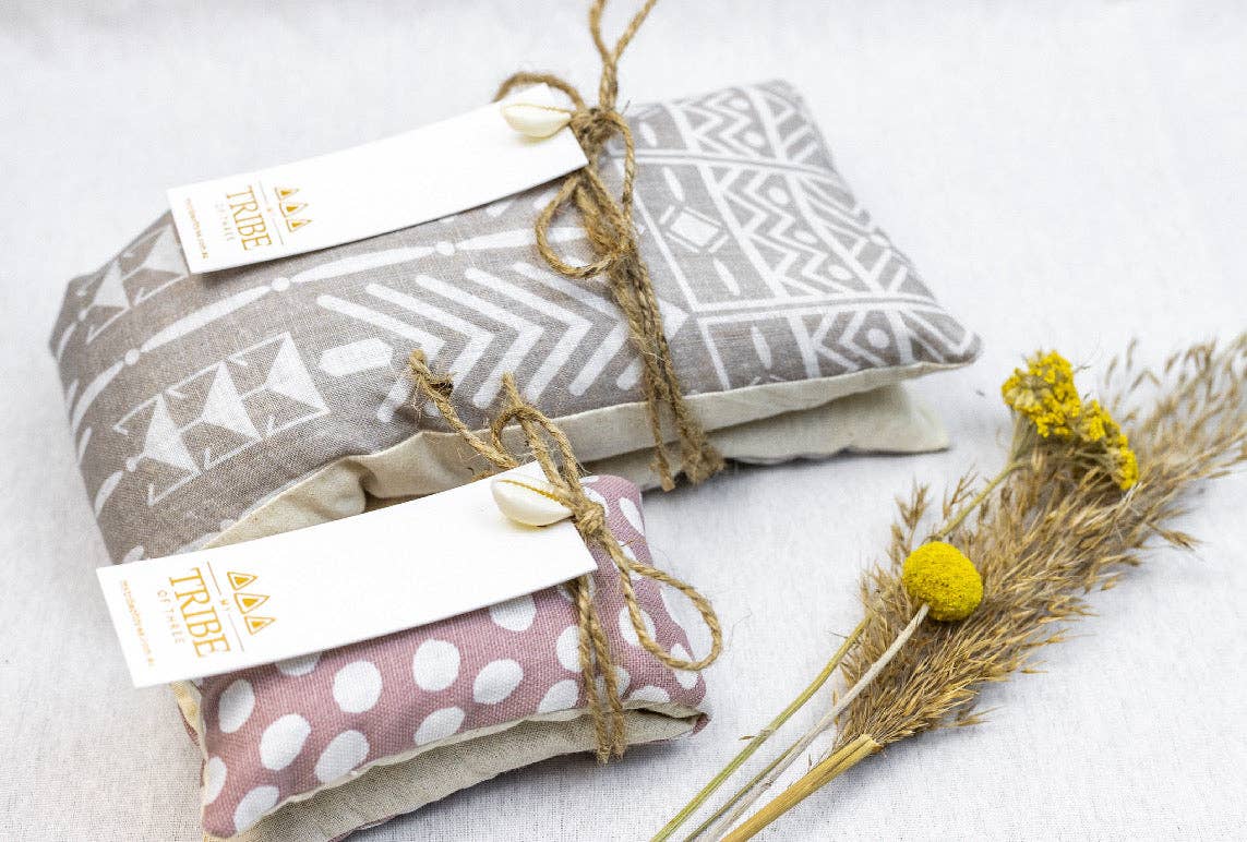 Mindfulness Lavender relaxation eye pillows: Navy protea