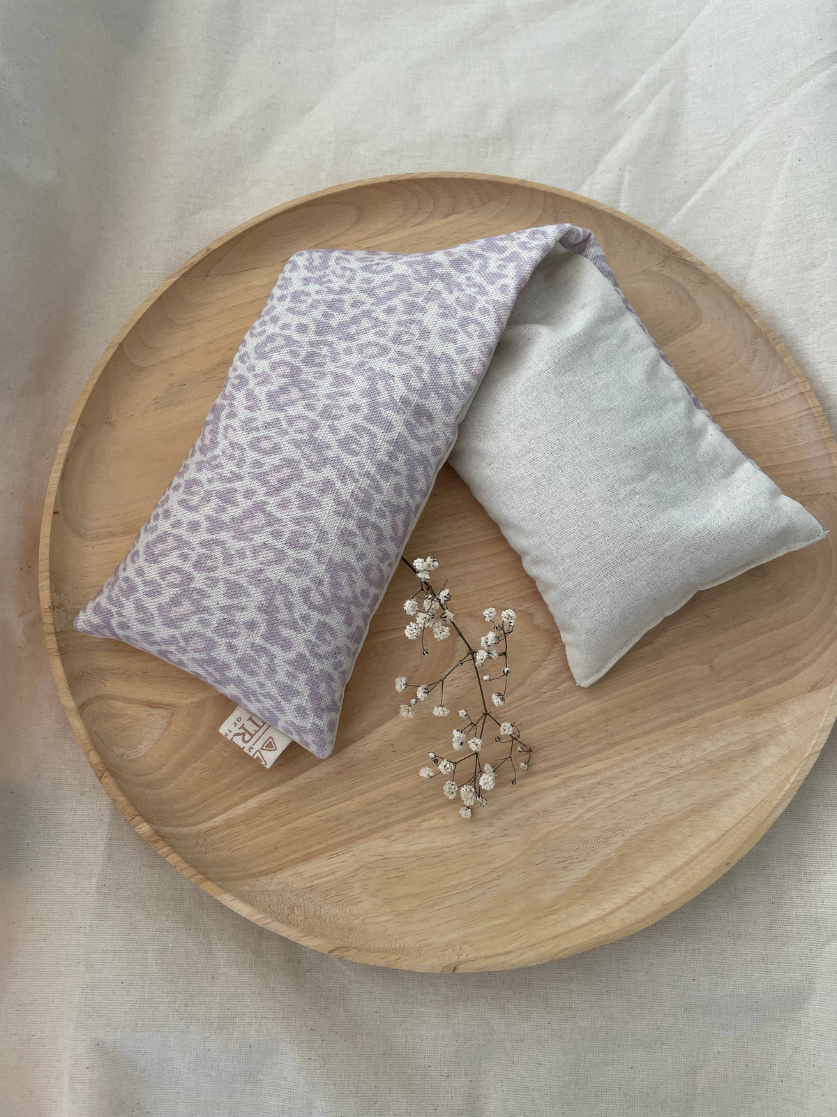 Mindfulness Lavender relaxation eye pillows: Navy protea